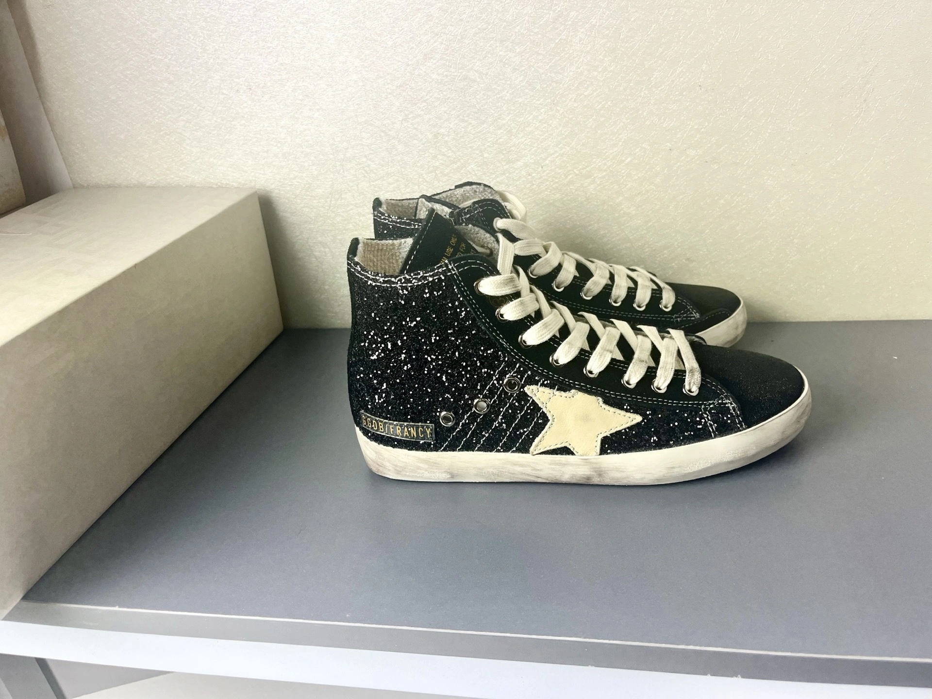 OOBB-- 6642 GWF00113.F004558.90232 Deluxe Brand Francy STAR cowhide item:E-X018I2314